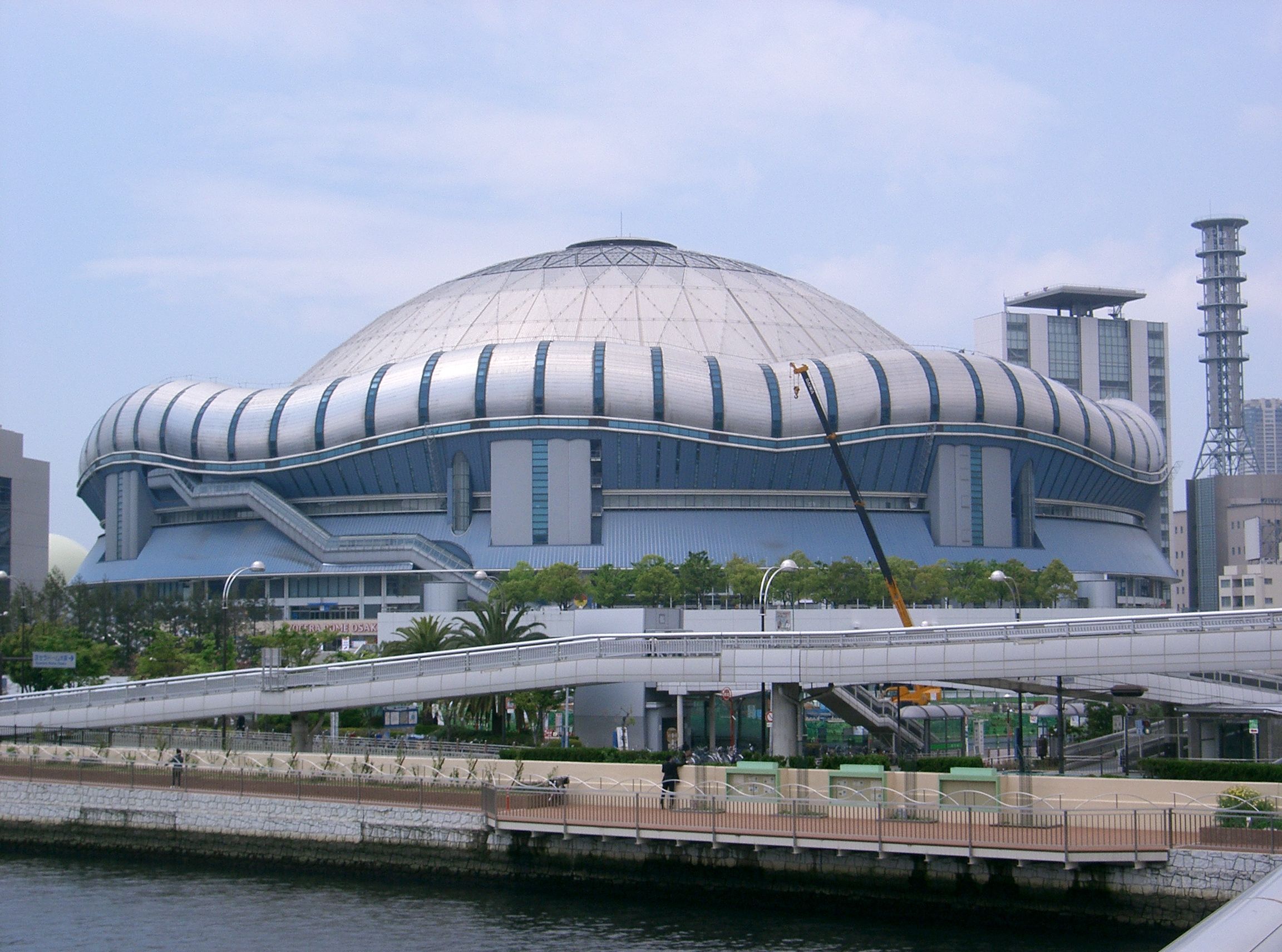 Kyocera_Dome_Osaka1